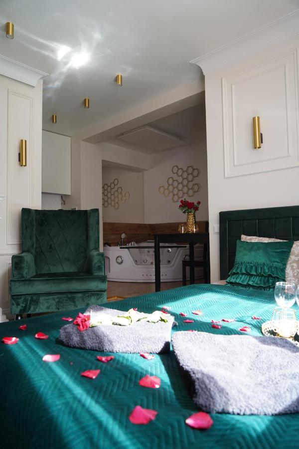 Jacuzzi Spa Apartment Krakow Exterior photo